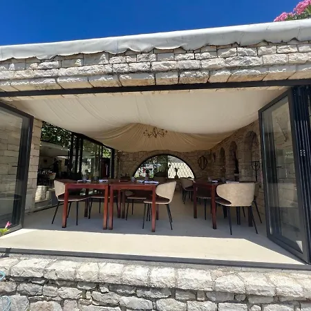 Salteria 3, Pool, Private Territory, Pinery Villa *