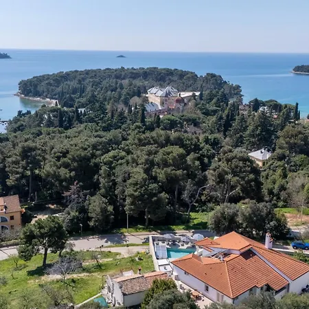 Salteria 3, Pool, Private Territory, Pinery Villa