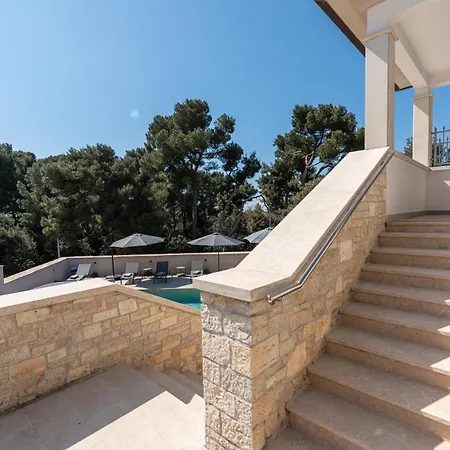 Salteria 3, Pool, Private Territory, Pinery Rovinj